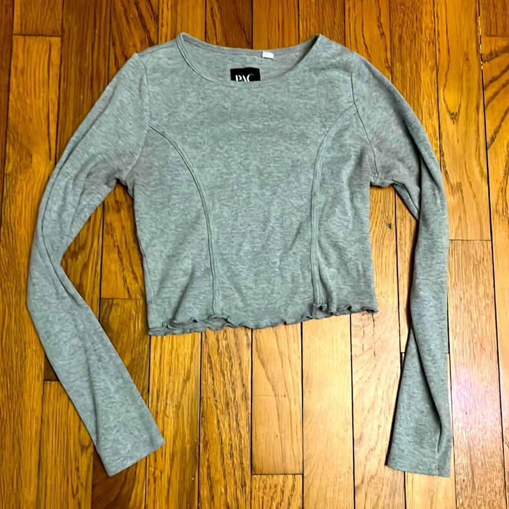 pacsun cropped long sleeve